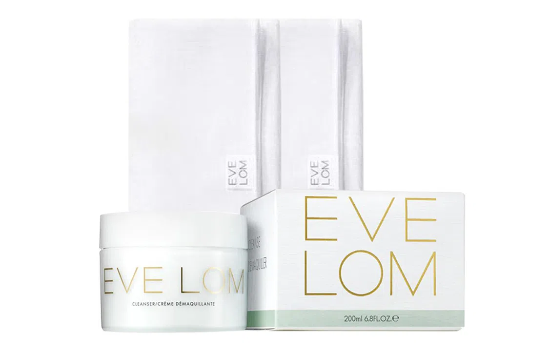EVELOM