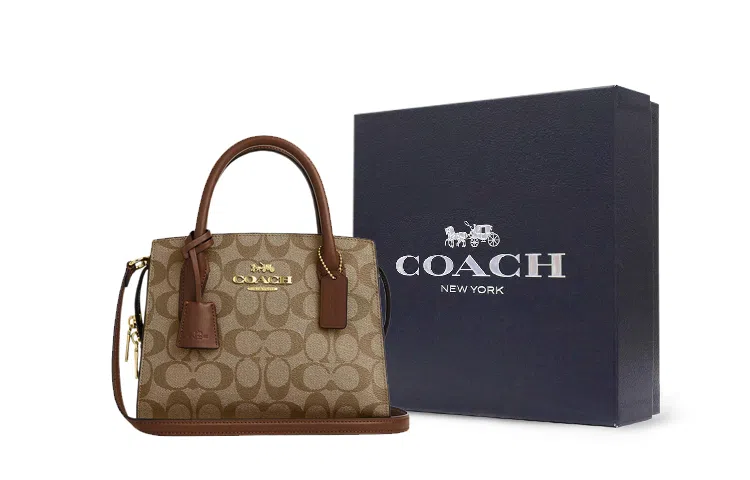 COACH Andrea Carryall 22