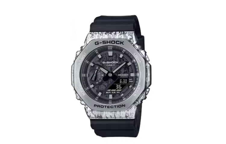 Casio G-Shock GM-2100GC-1AJF