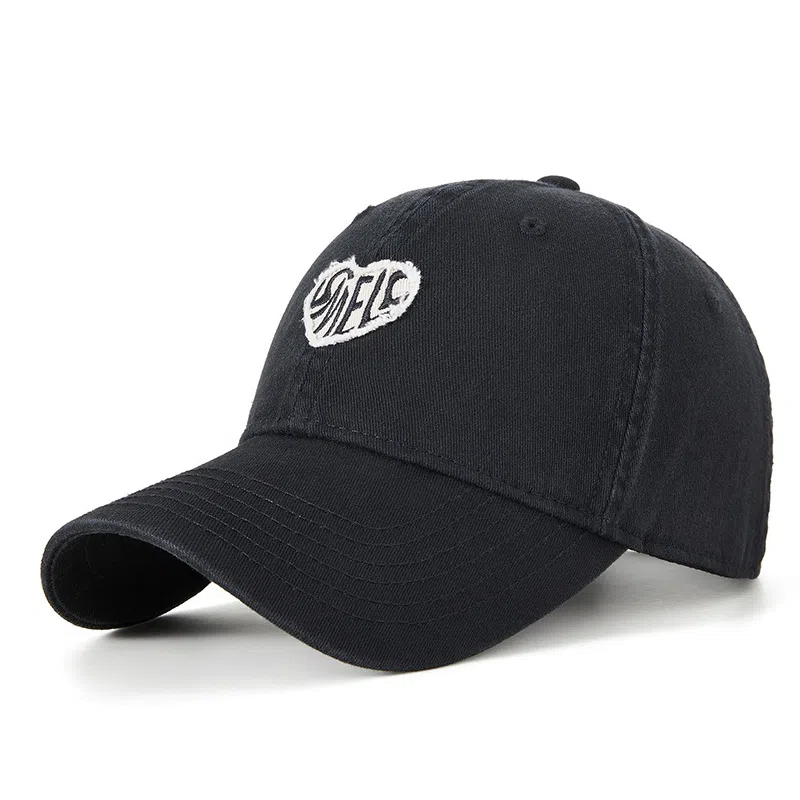 白卷 夏季户外遮阳软顶爱心贴布字母 棉 棒球帽 男女同款情侣款