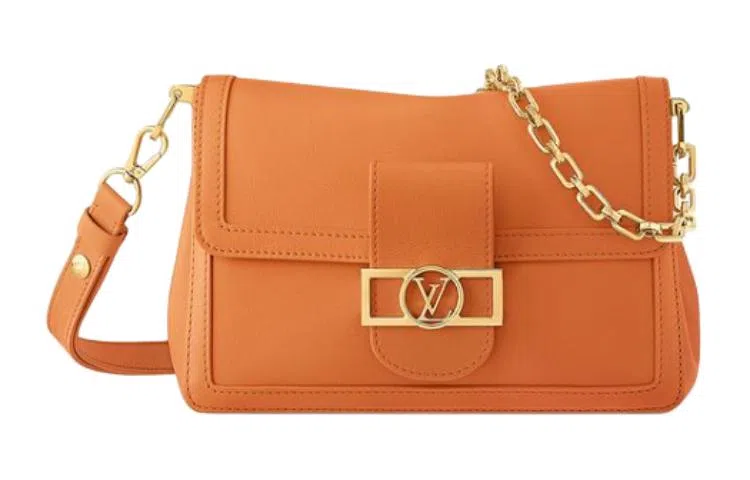 LOUIS VUITTON Dauphine Soft MM