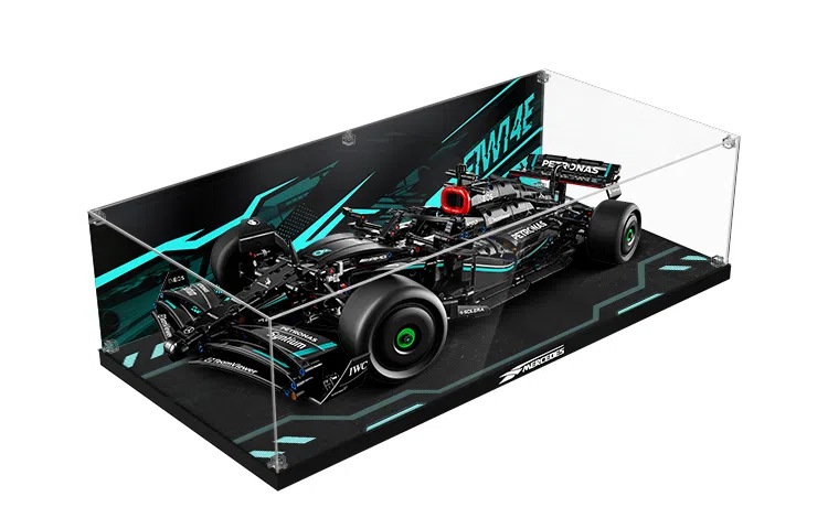 LIGHT YOUR BRICKS Mercedes-AMG F1 Display Case