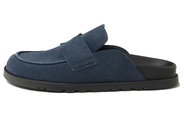 Hermes Round Toe Slip-On Loafers Blue