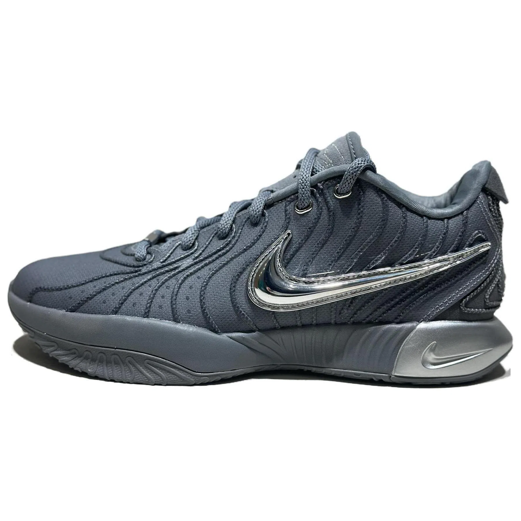 Nike Zoom LeBron 21 Silver Grey