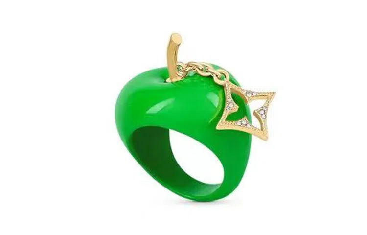 Louis Vuitton Hollow Apple Pendant Ring