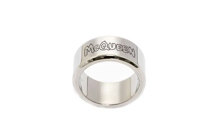 Alexander McQueen Logo ins
