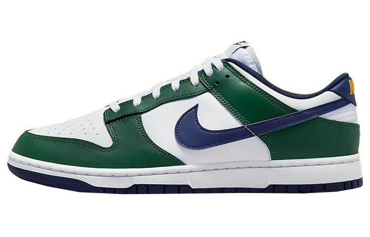 Nike Dunk "Gorge Green Obsidian"