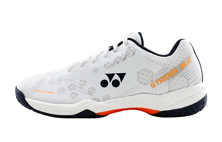 YONEX