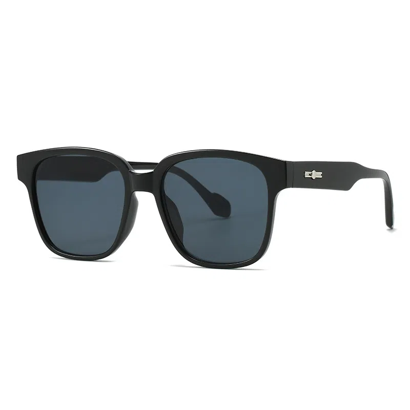 SOMAN UV400