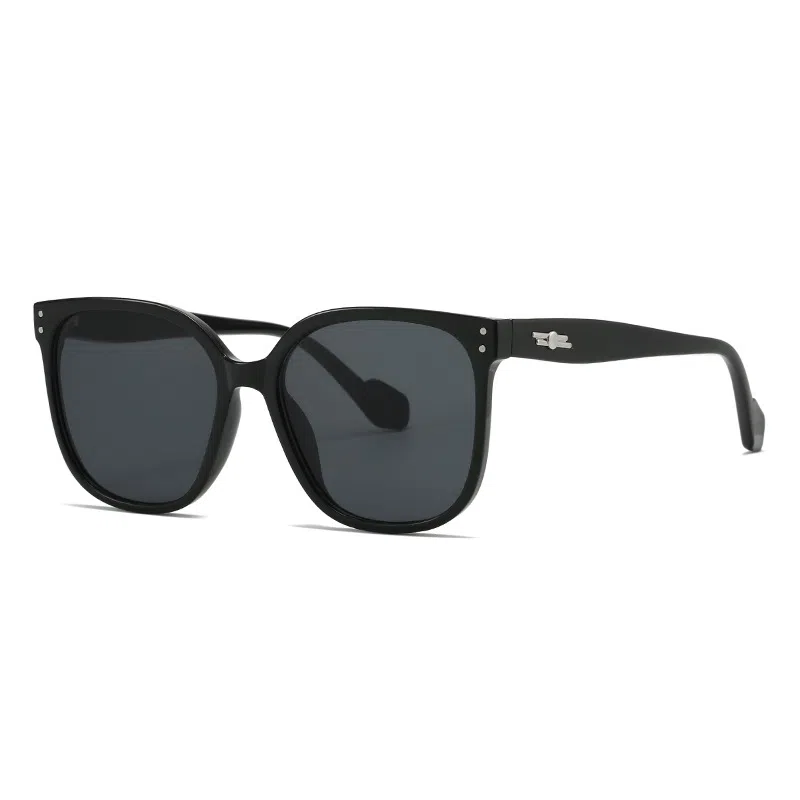 SOMAN UV400
