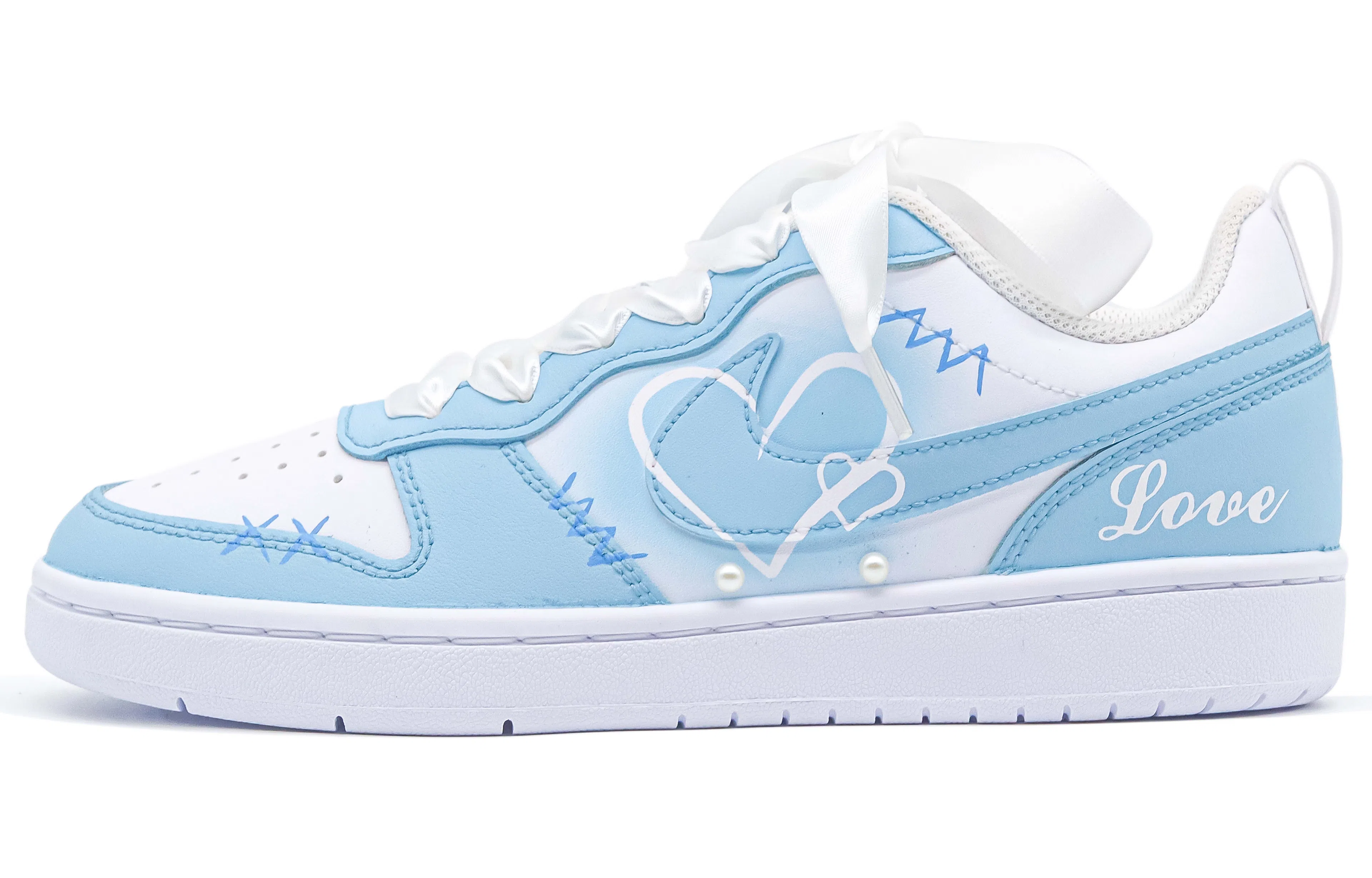 Nike Court Borough Low 520