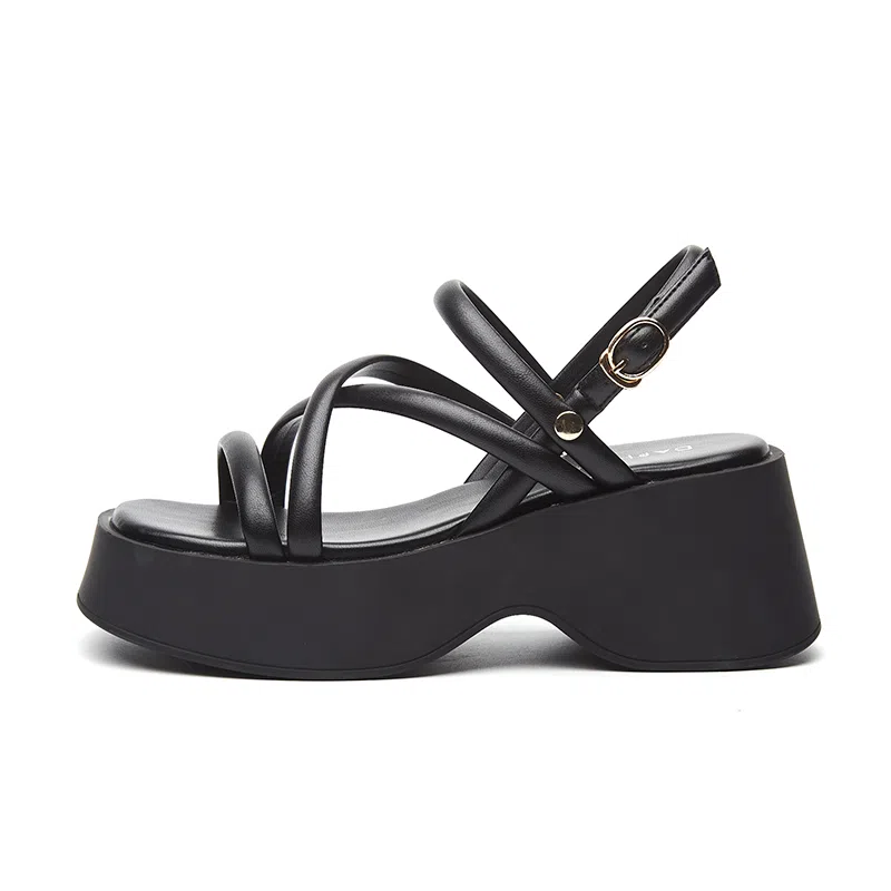DAPHNE PU