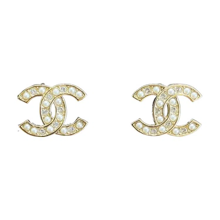 CHANEL C Logo