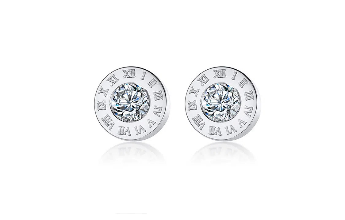 恋朵 时尚潮流简约百搭钛钢罗马数字中性耳饰 耳钉 男女同款情侣款