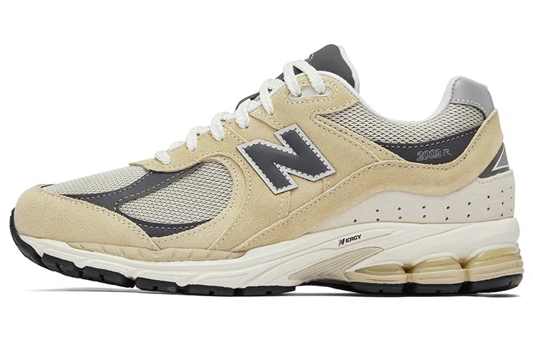 New Balance 2002R Beige