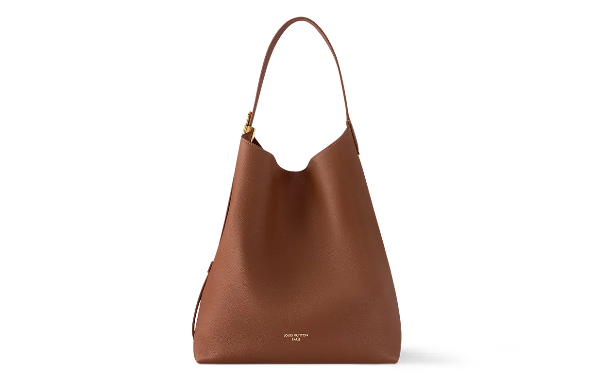 LOUIS VUITTON Low Key Hobo MM