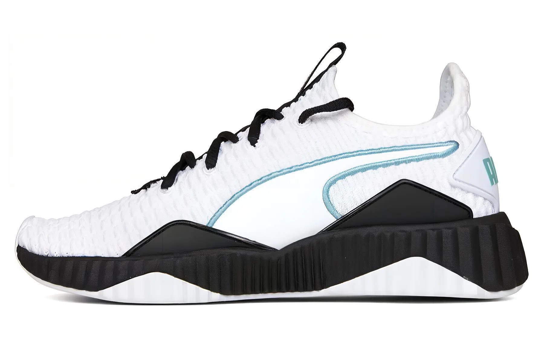 PUMA Defy