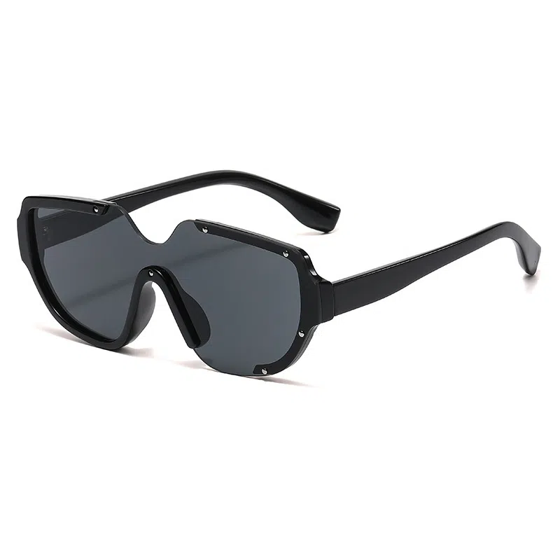 SOMAN UV400