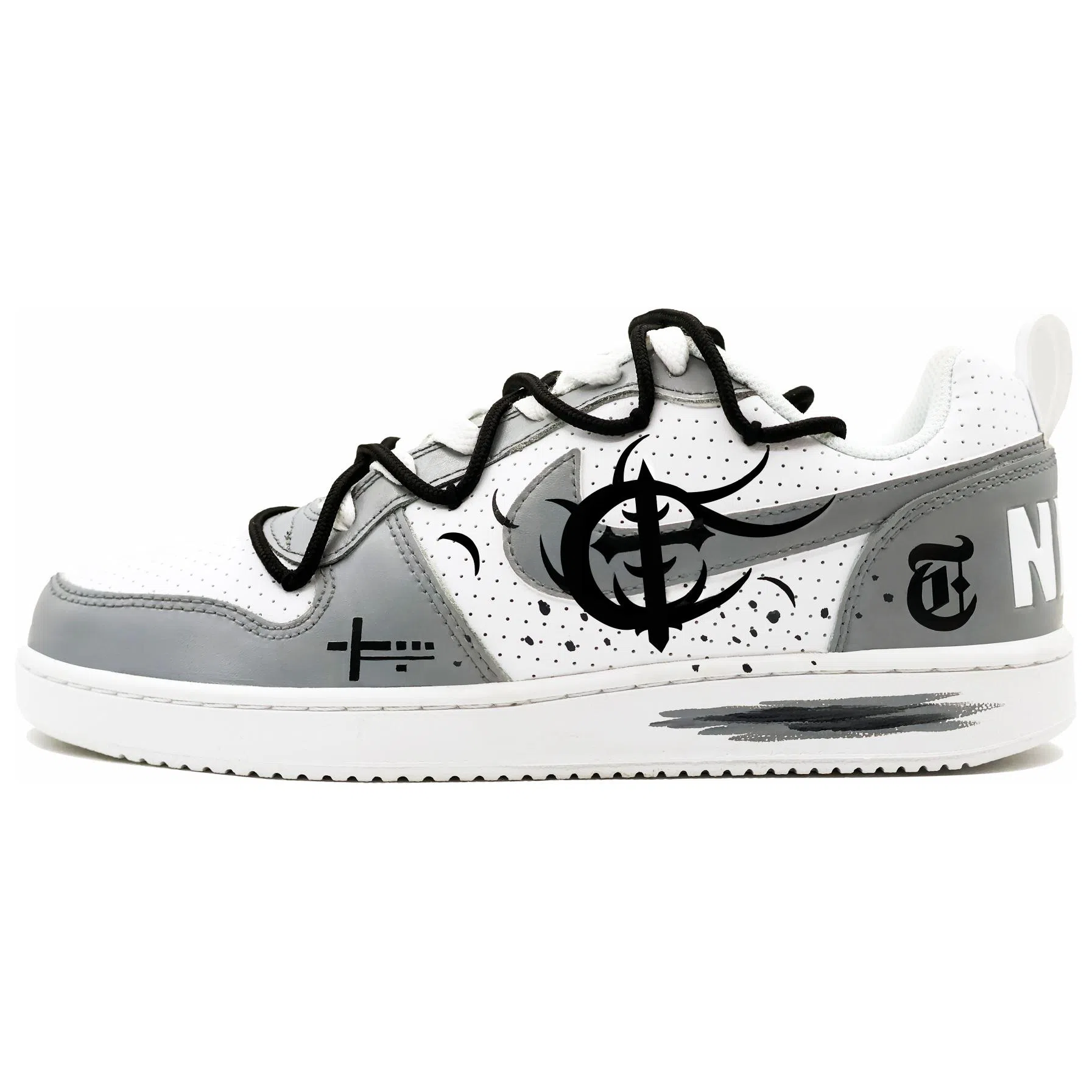 Nike Court Borough Low