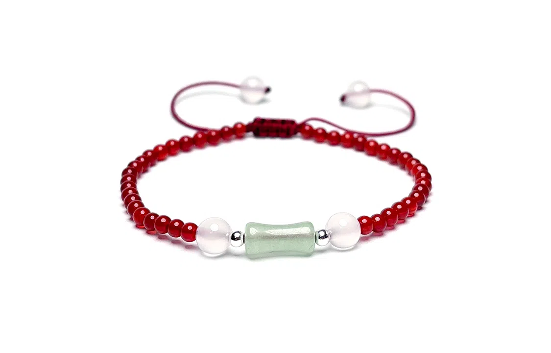 MOUNTAINS AND MANS 925