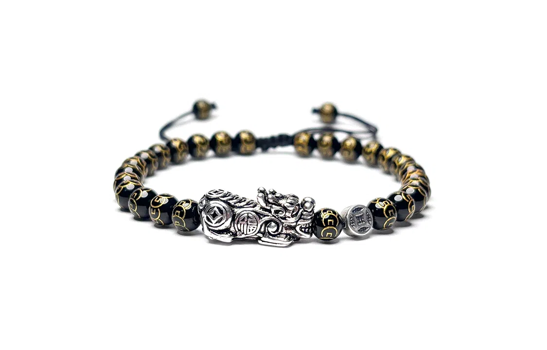 MOUNTAINS AND MANS s925