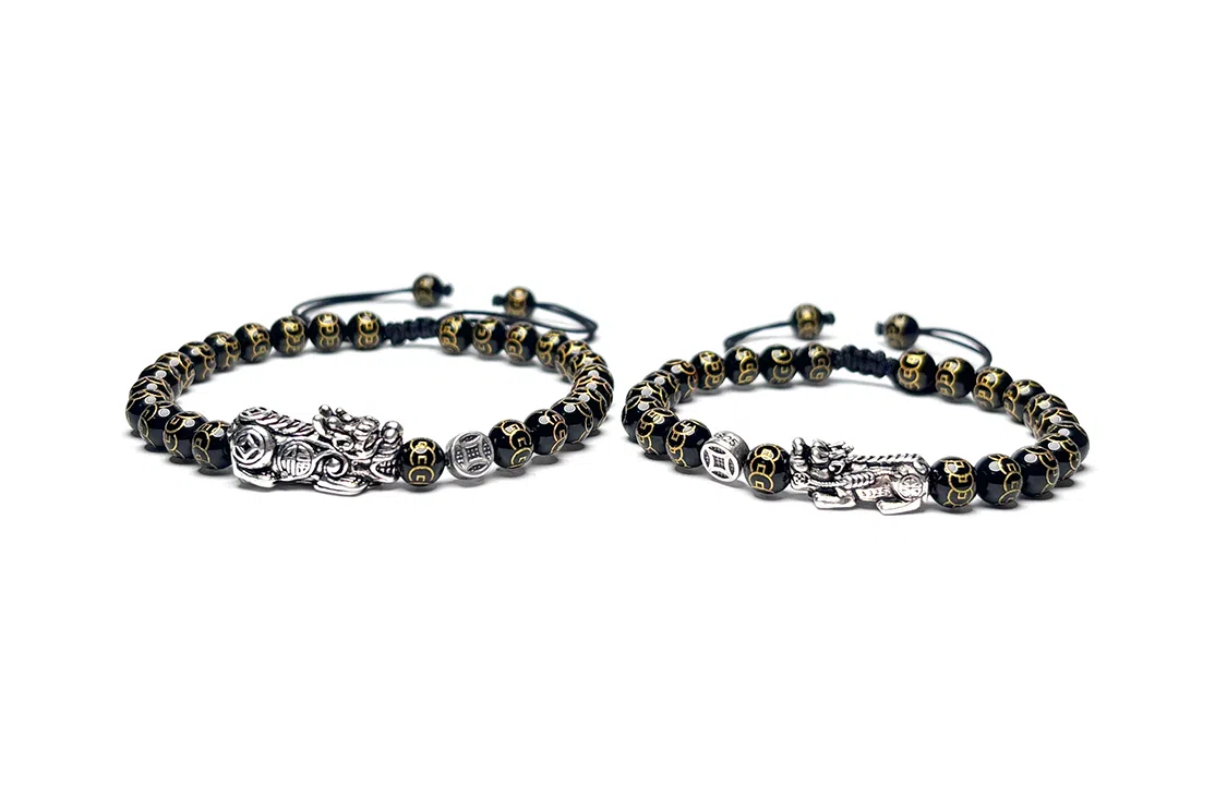 MOUNTAINS AND MANS s925