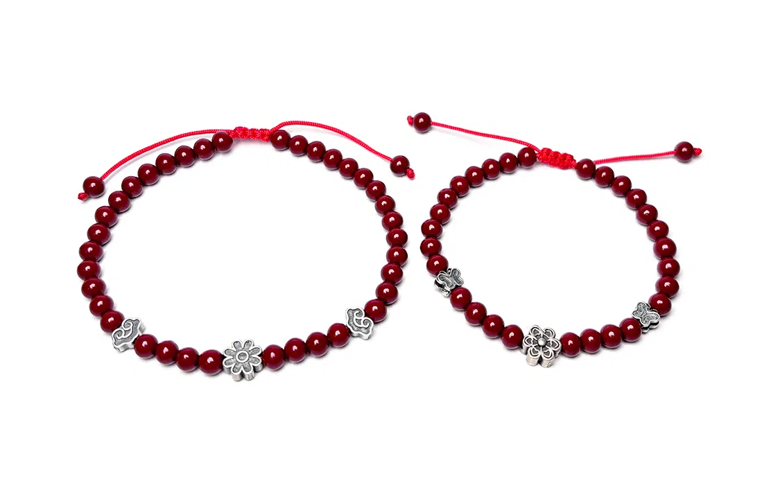 MOUNTAINS AND MANS s925