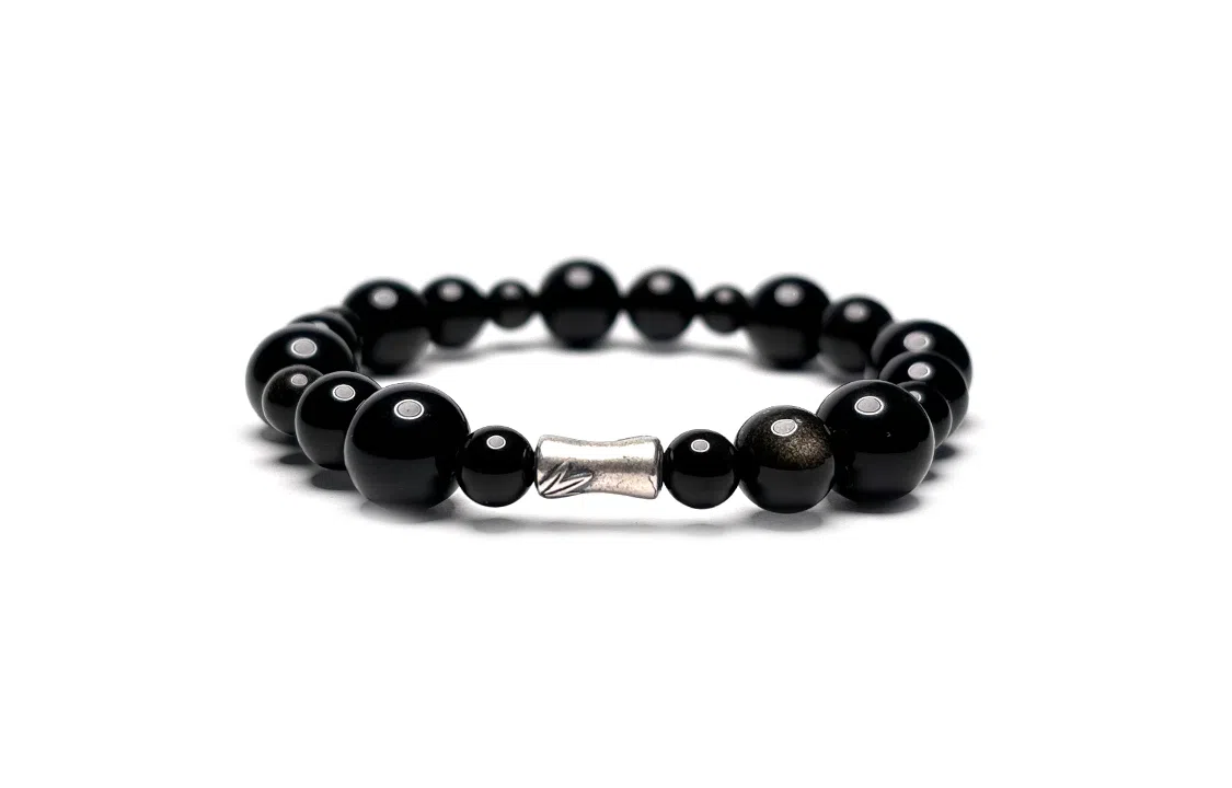 MOUNTAINS AND MANS s925