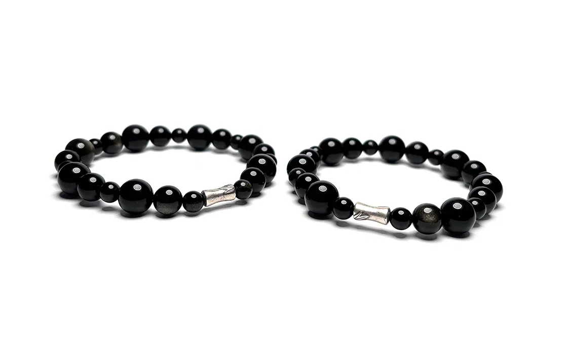 MOUNTAINS AND MANS s925