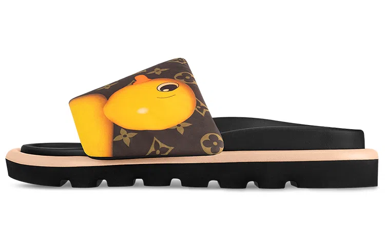 LOUIS VUITTON Pillow