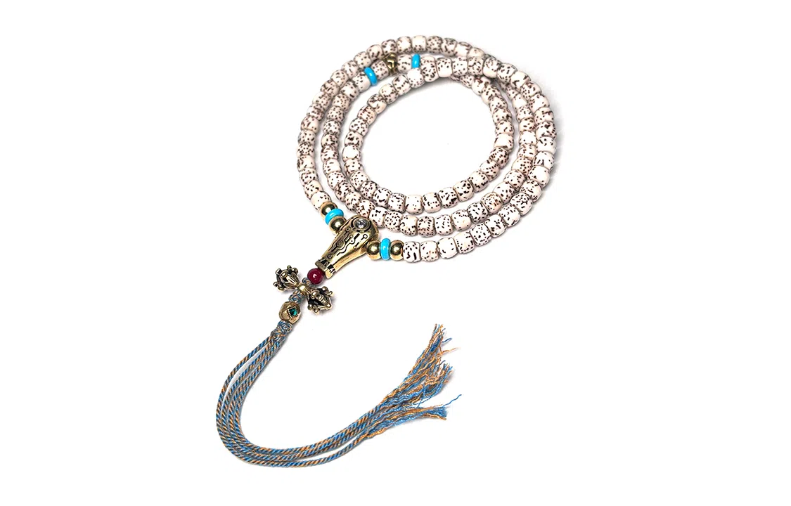 MOUNTAINS AND MANS 108