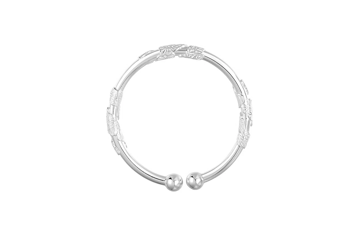 牧言 气质复古新中式简约小众设计高级感 光面立体光面花丝缠绕树叶开口双珠可调节铃铛手饰 合金 繁花似锦手镯 女款