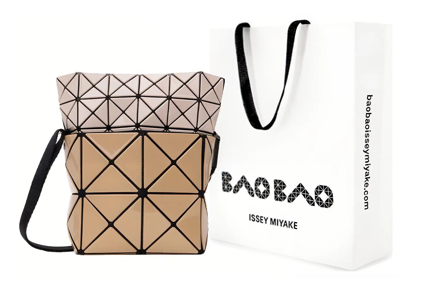 ISSEY MIYAKE Lucent Nest