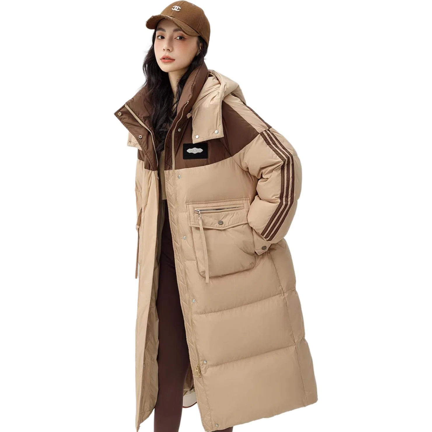 鸭鸭 连帽撞色拼接加厚保暖时尚韩版甜美风森系通勤羽绒服 女款