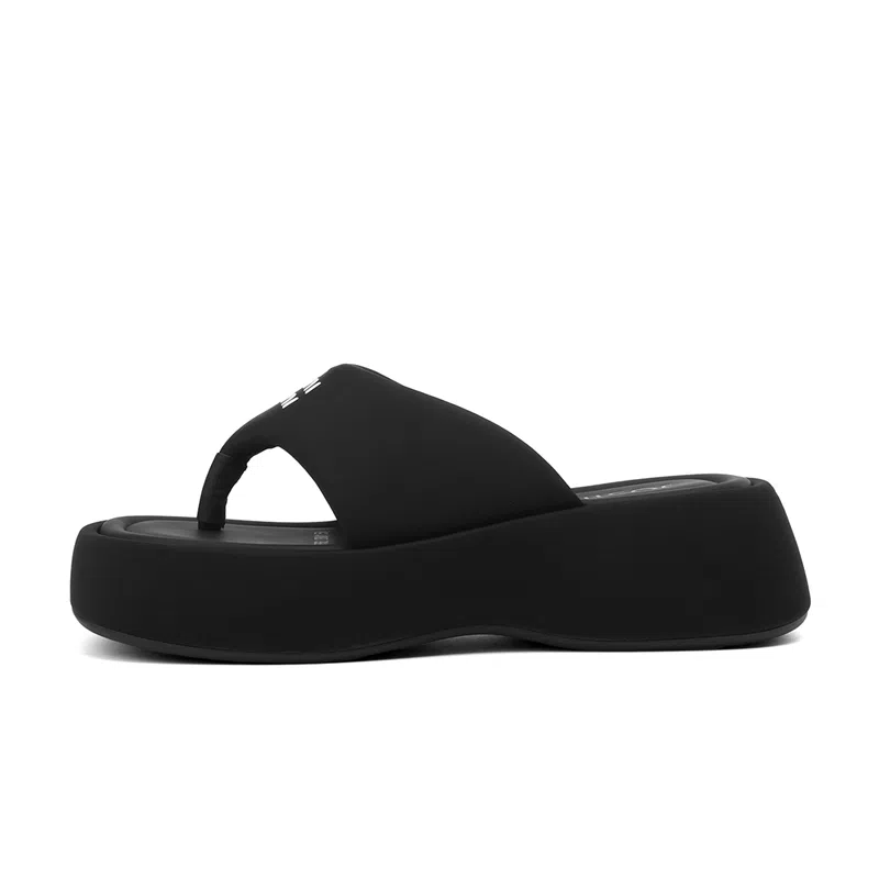 卓诗尼 简约百搭 橡胶底 防滑人字拖鞋 女款