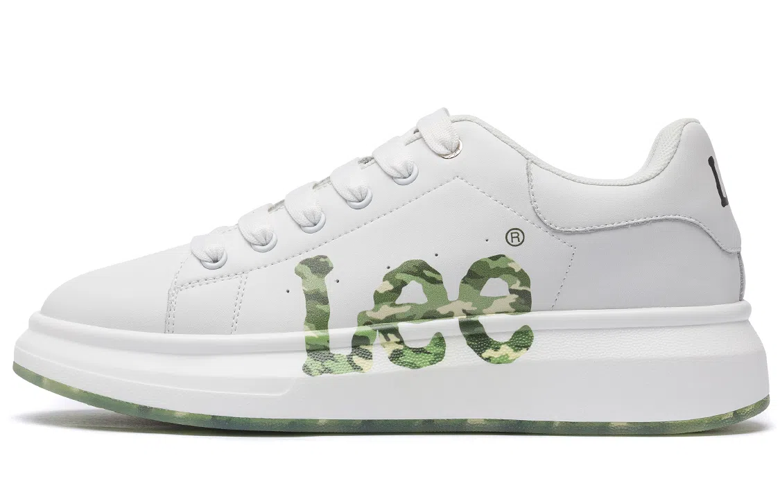 Lee Sneakers
