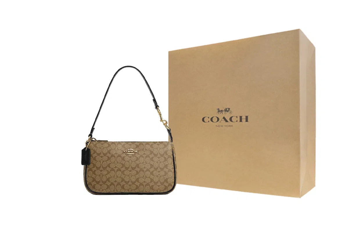 COACH Nolita 19