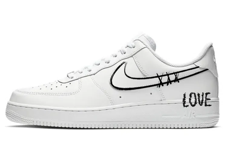 Nike Air Force 1 Low