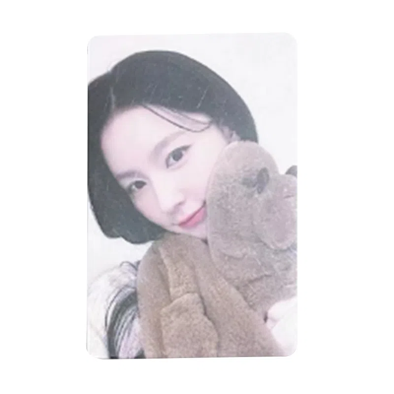 CUBE Entertainment G(I)-DLE yzy8.0