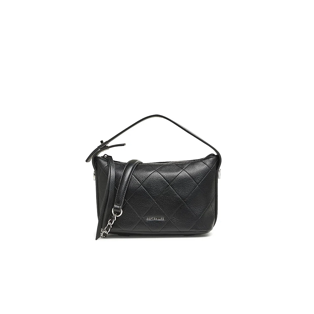 百思图休闲简约时尚小众设计单肩斜挎包女款