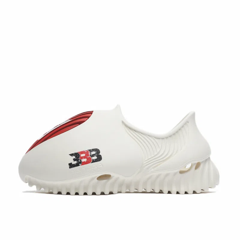 BBB x GENEGG Foam Runner White