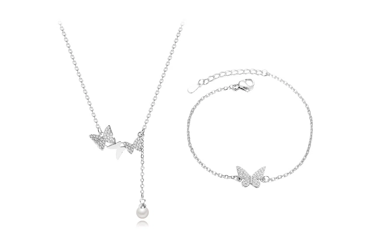 牧言 冷淡风气质简约小众设计高级感 光面立体璀璨蝶梦手饰多蝶流苏锁骨链套装 合金 闪耀蝴蝶手链 女款