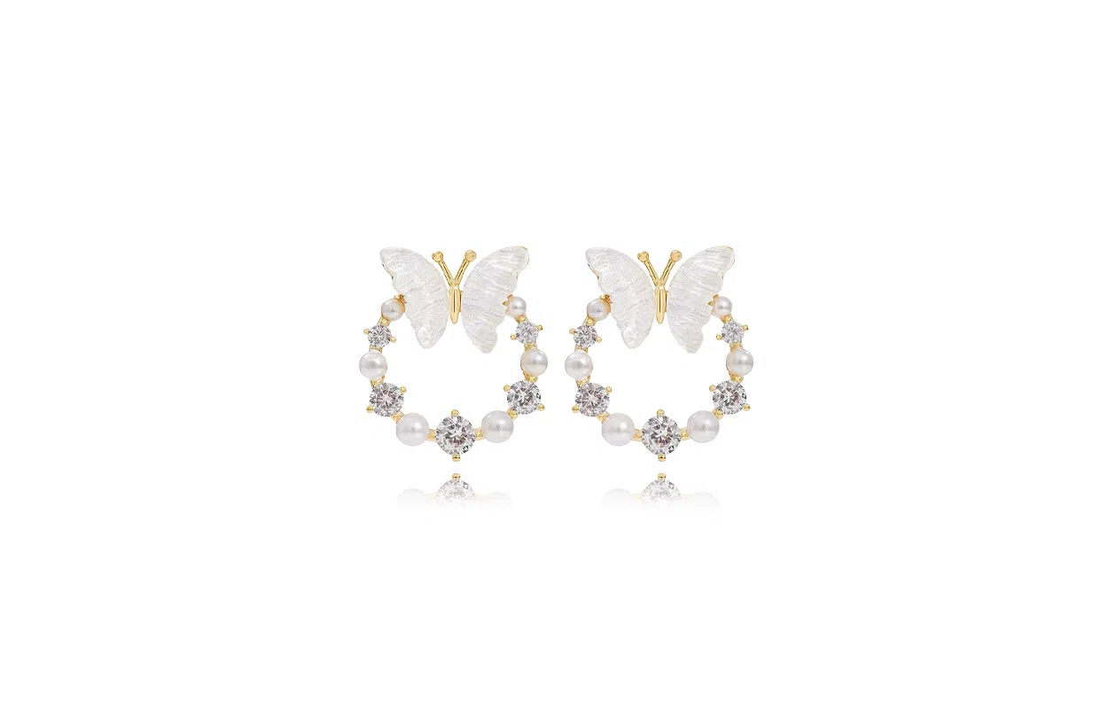 牧言 甜美可爱简约小众设计高级感 立体镂空圆环幻彩蝶梦蝴蝶结小熊耳饰套装 合金 蝴蝶圆圈耳环 女款