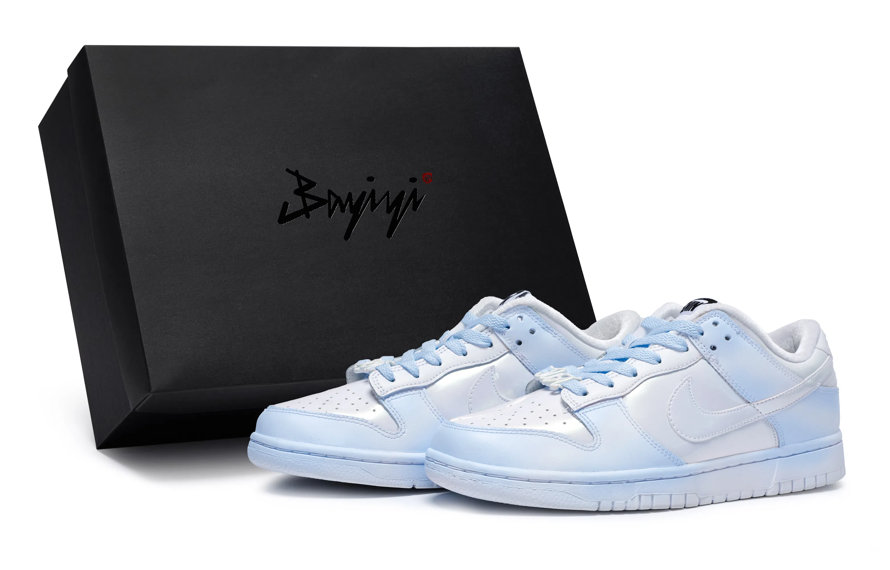 Nike Dunk SE 811