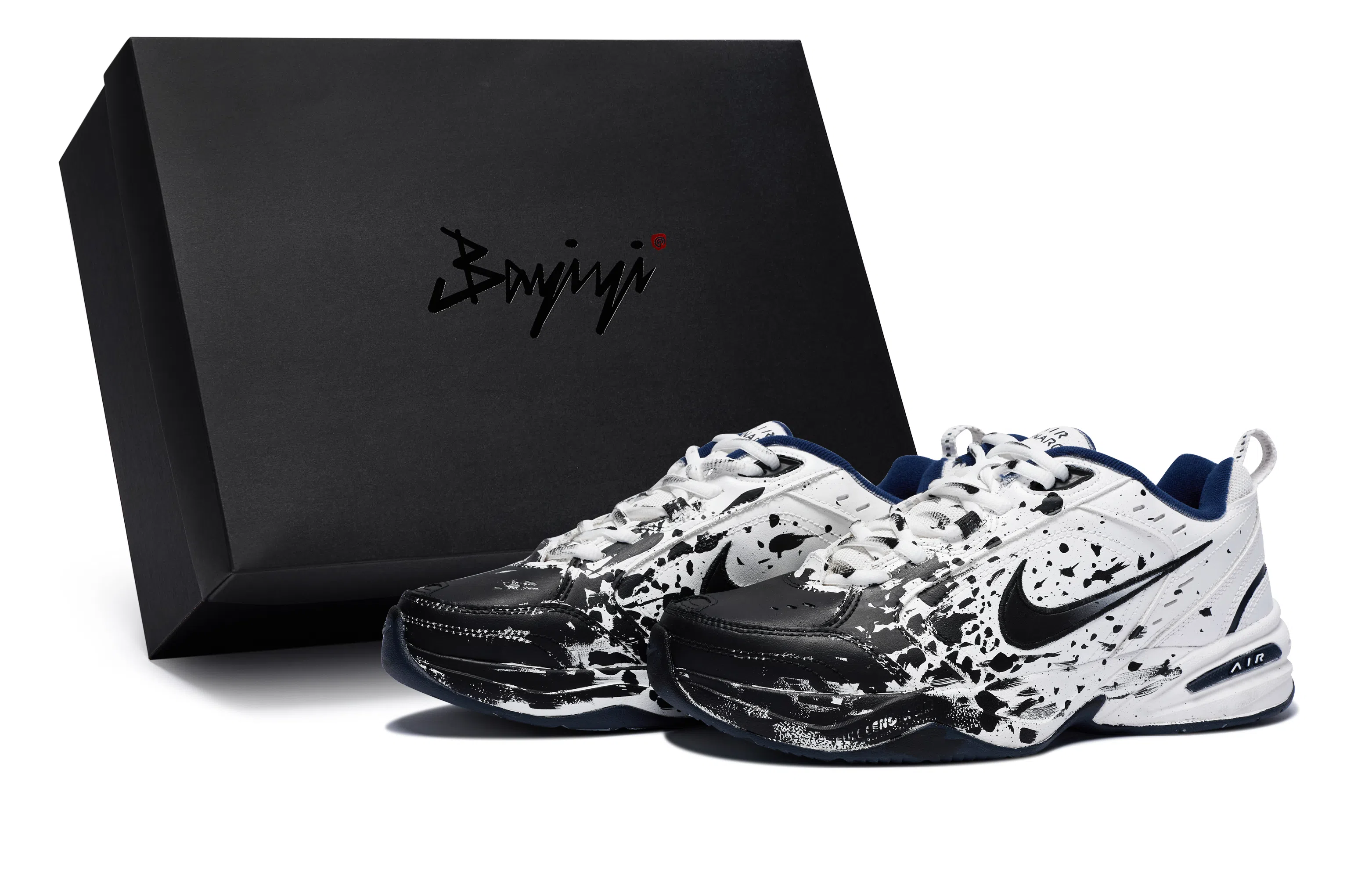 Nike Air Monarch 4 Black White