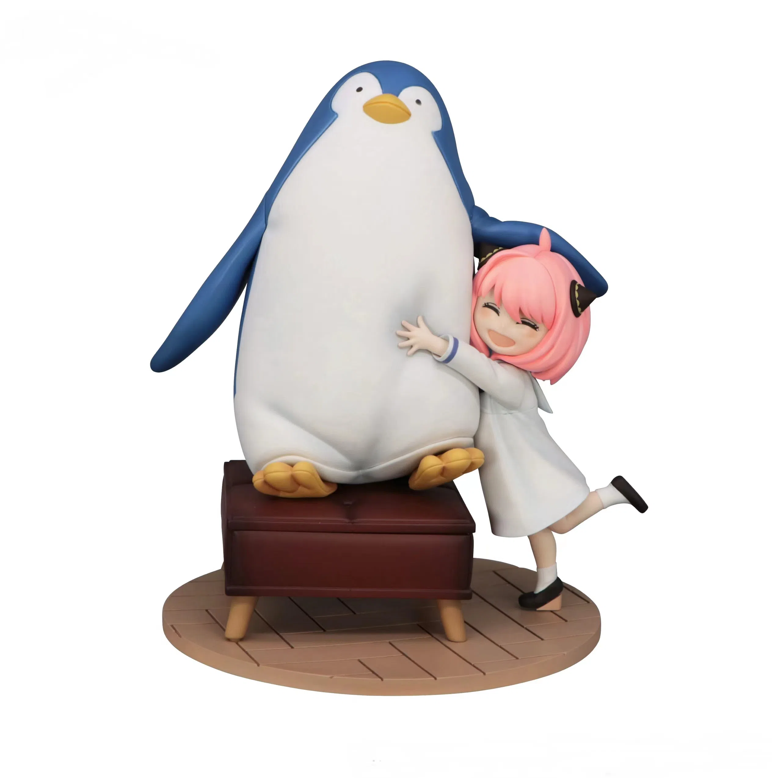 FURYU Exceed Creative Figure Anya and Penguin