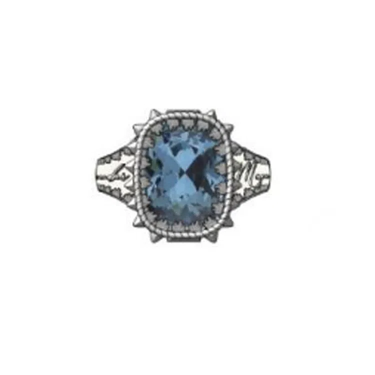 Alexander McQueen -