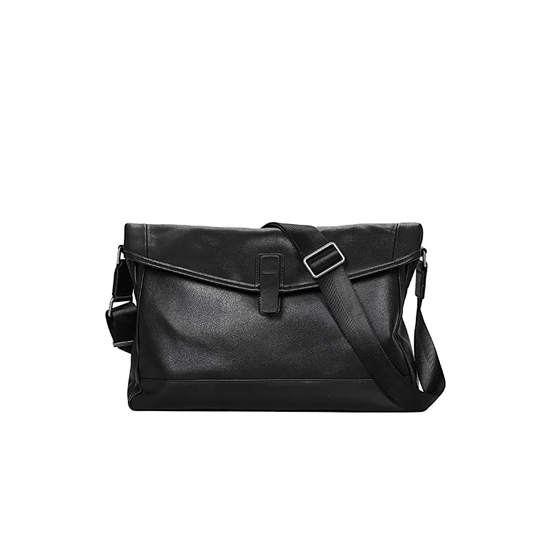 PESASRIE Black Leather Shoulder Bag