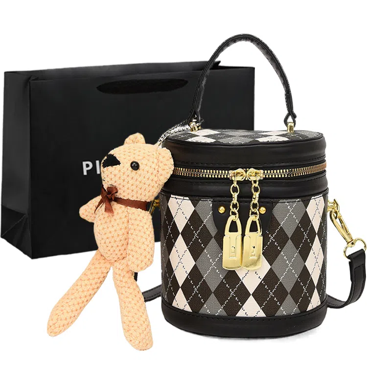 PINKLAND PU