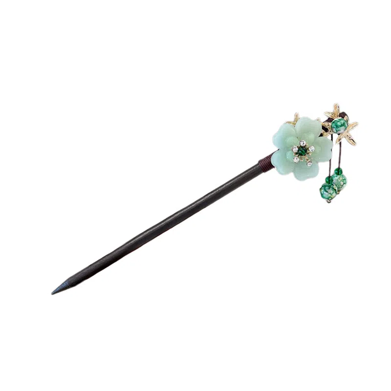 水中玉 寒烟翠流苏古风汉服马面裙 发簪 女款